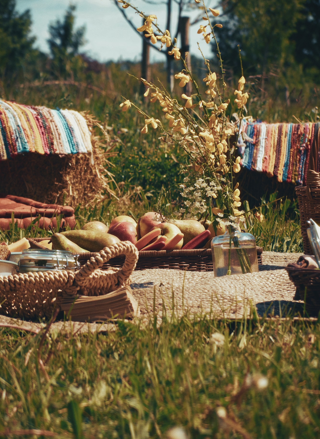Guests enjoying wellness and open-fire lunch during Sunday retreat at Yūgen Forest
